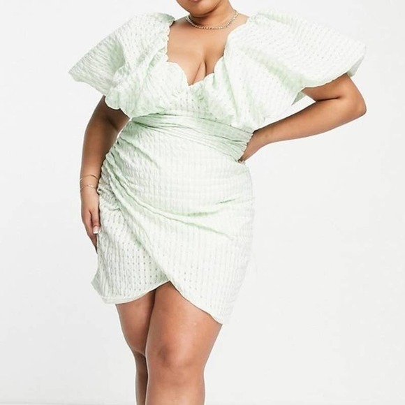ASOS LUXE Curve Bubble Bardot Wrap Mini Dress in Green Gingham - Picture 1 of 10